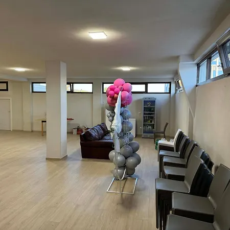 Oasi Dell'ofra Guest house *